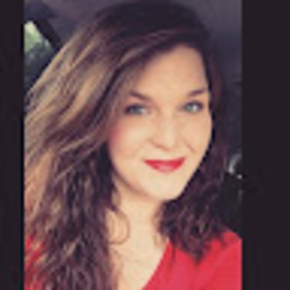 Meet the Posher Other - Meet your Posher, Erin